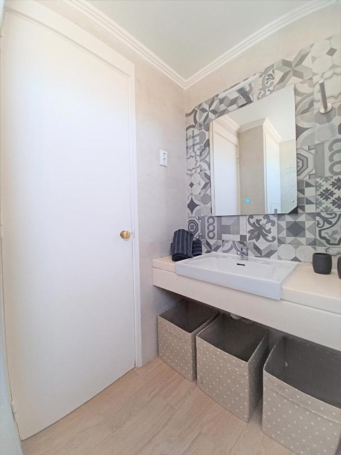 Tarik Beach Apartment Портиман Екстериор снимка