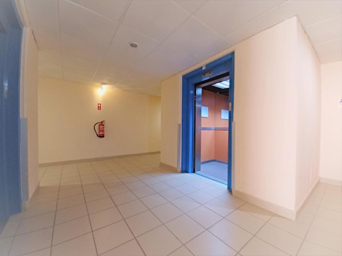 Tarik Beach Apartment Портиман Екстериор снимка